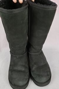 Ugg Australia Boots Size W5 Black